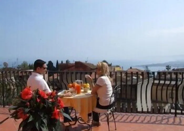 Mamma Maria Oda ve Kahvaltı 3*